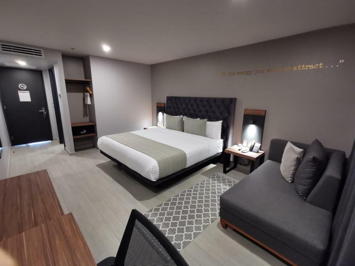 Bedford Hotel Jurica エクステリア 写真